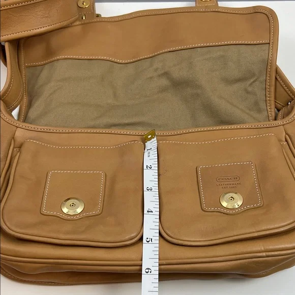 RARE Coach Legacy Saddle Soft Leather Buckle Field Crossbody Bag Tan 9128 - Picture 15 of 16